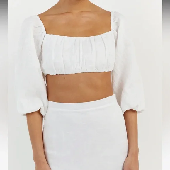 DISSH White Puff Sleeve Linen Crop Top - Picture 2 of 14